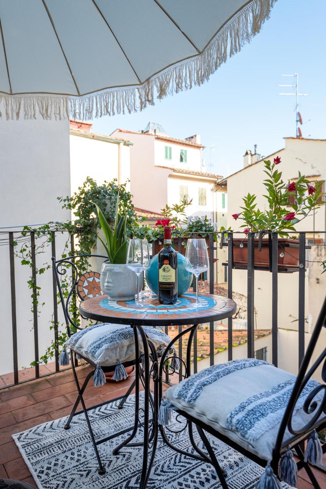 House Of Happy Hours With Terrace Florenz Exterior foto